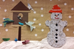 Folyósó téli diszítés (1)