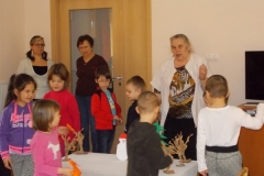 Szereplés az időseknek a Családsegítőben (4)2017.02.21