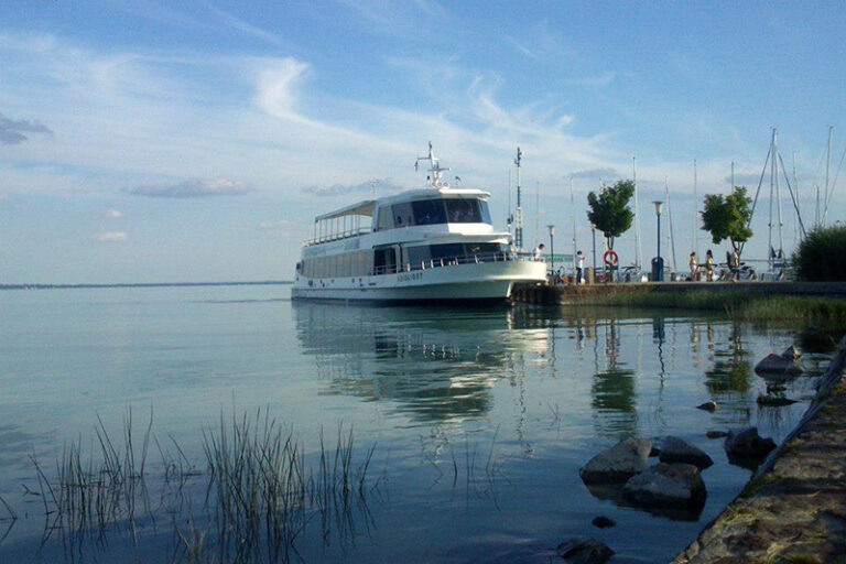 balatonkenese-önkormányzat-001