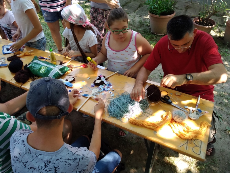 Fakanálbáb és hamuban sült pogácsa01