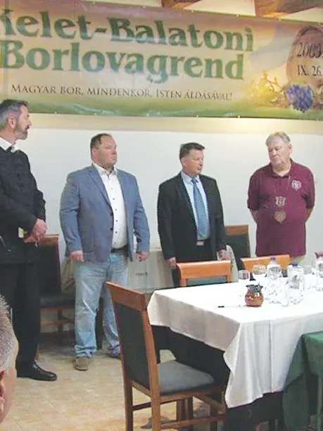 hataron-tuli-borok-01