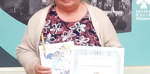 dijazott-nepmesemondonk-02