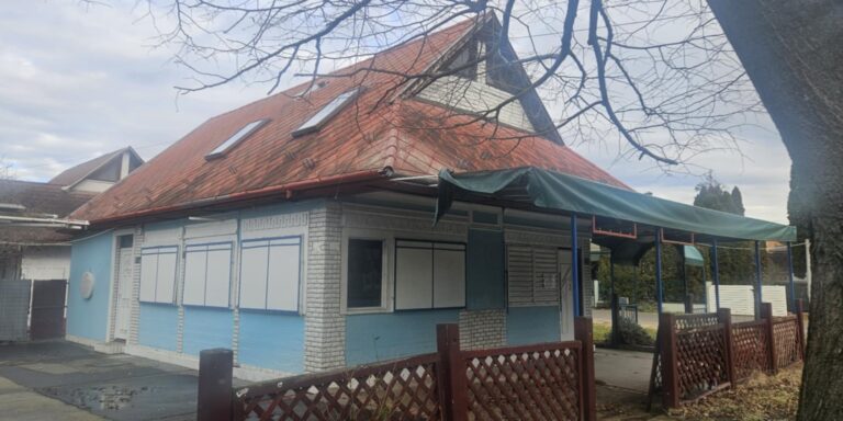 Pályázati kiírás Strand tér 14 pavilon bérbeadására